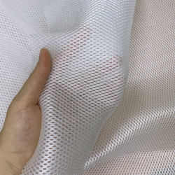 Сетка 3D трехслойная Air mesh 160 гр/м2 (Ширина 150см), цвет Белый (на отрез) в Пензе